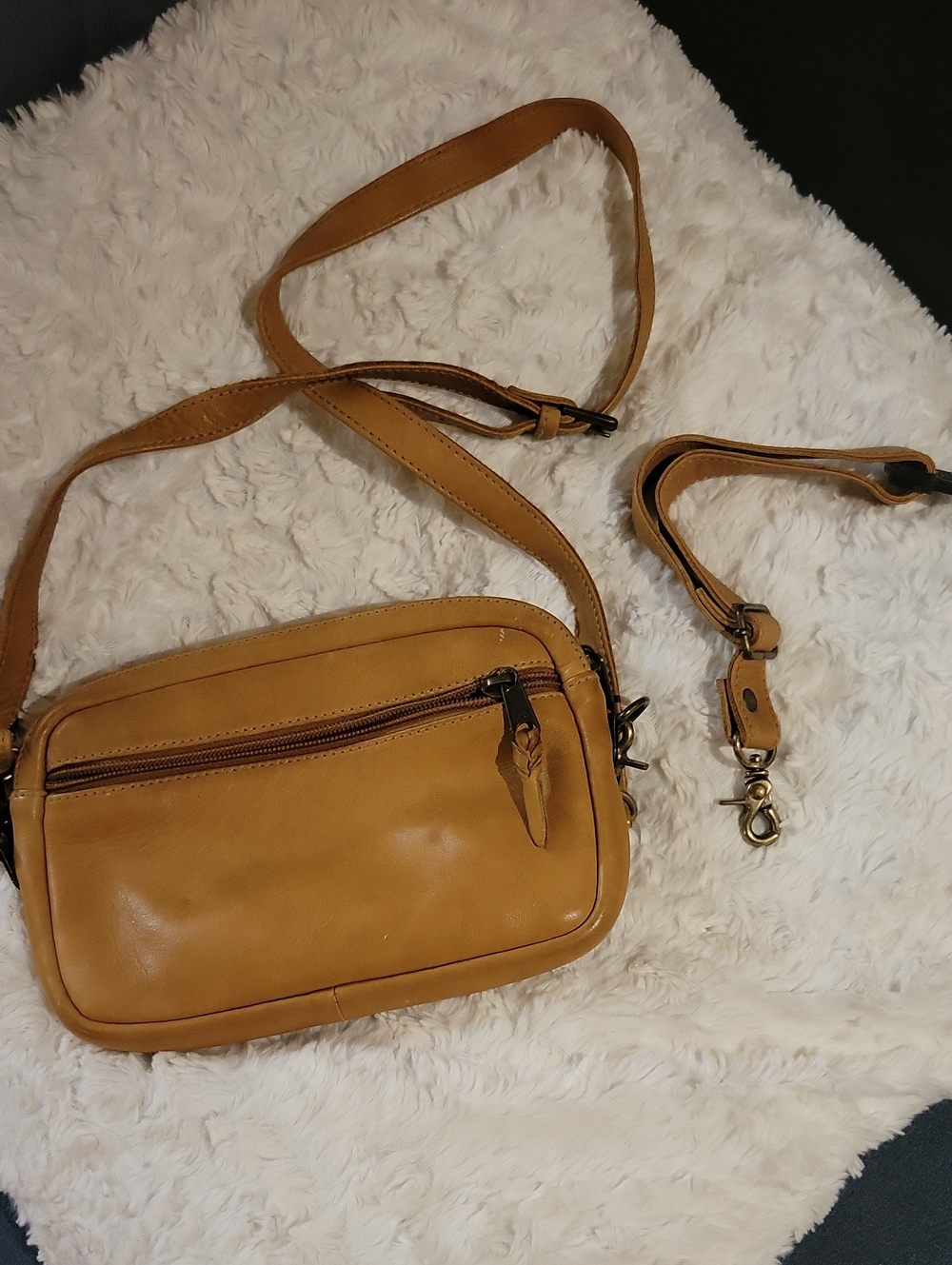 Vintage Northwest Express Crossbody Tan Leather Travel Bag